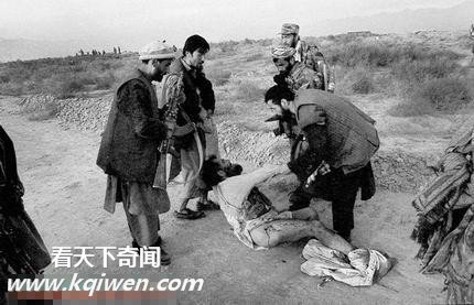 透黑镜头看到战争中近距离枪杀人类残忍瞬间(组图)